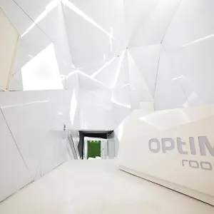  ホステル Optimi